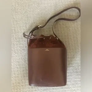 Apc clara bucket bag discount